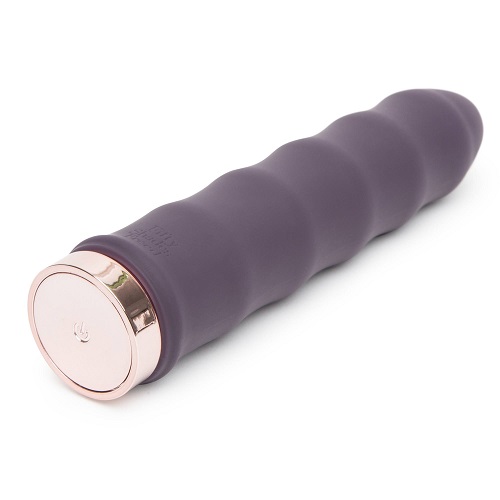 n10534-fifty-shades-freed-deep-inside-rechargeable-classic-wave-vibrator-01_1