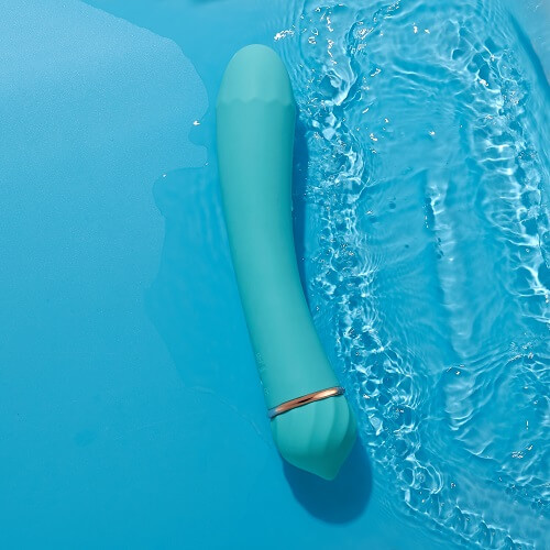 n11314-liberty-soft-silicone-classic-vibrator-9
