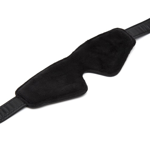 n11566-fsog-bound-to-you-blindfold-3