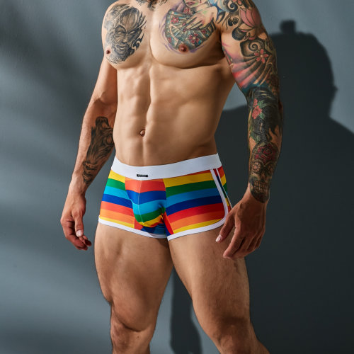 n12045-c4m-athletic-trunk-rainbow-medium-lifestyle